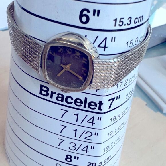 VINTAGE Working GRUEN CURVEX WATCH mechanical 10kgf case - Picture 10 of 10